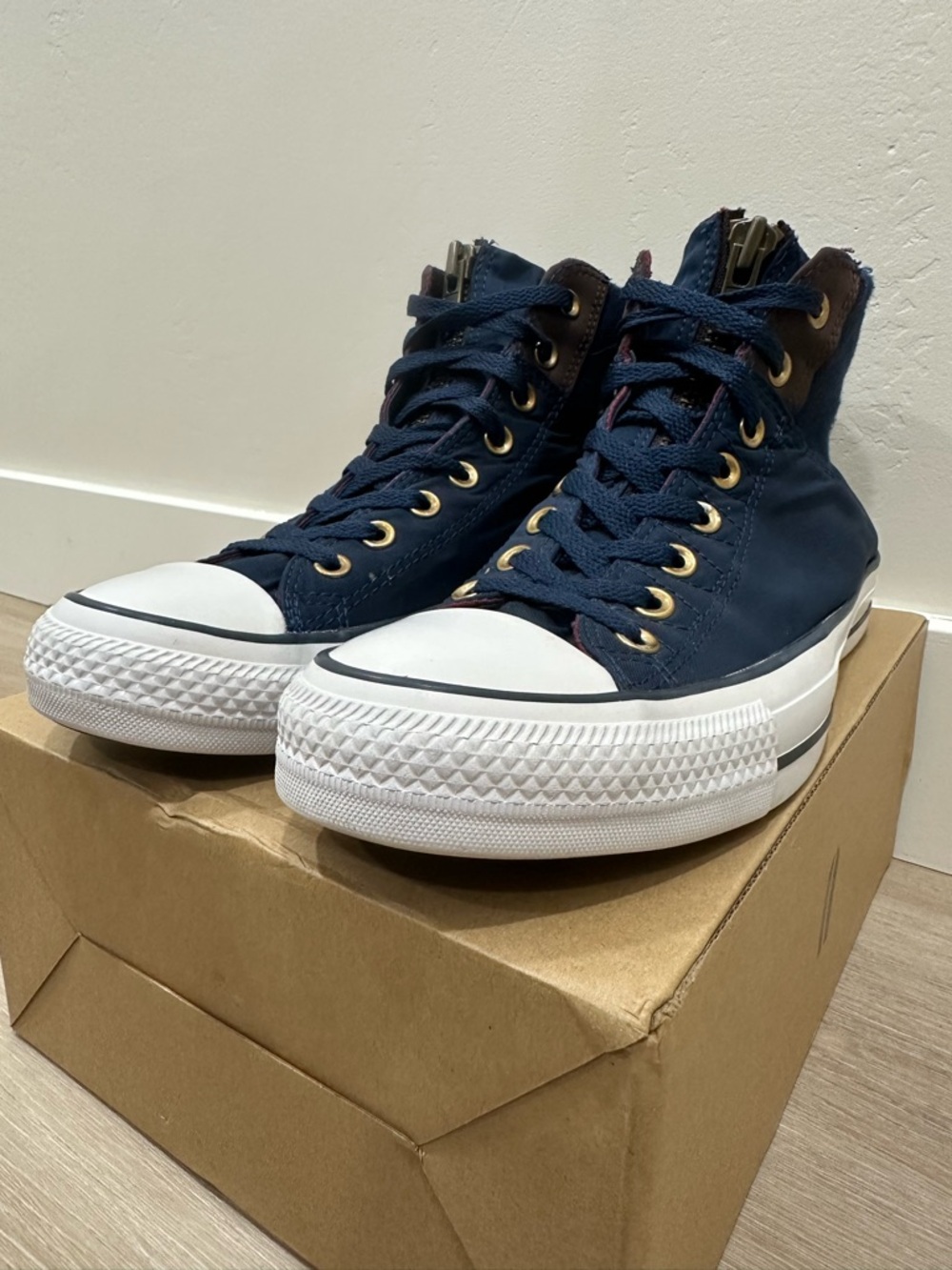Converse Chuck Taylor All Stars - Navy High Top Sneakers - Picture 3 of 9